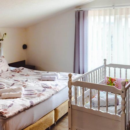 אוהריד Demetra Apartments מראה חיצוני תמונה