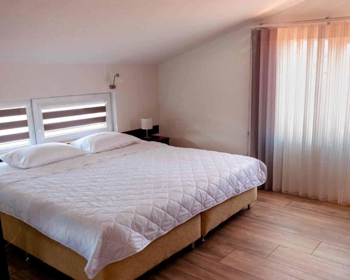 אוהריד Demetra Apartments מראה חיצוני תמונה
