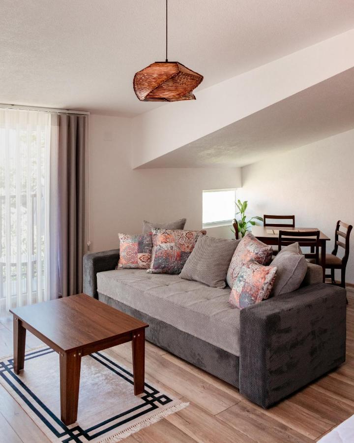 אוהריד Demetra Apartments מראה חיצוני תמונה